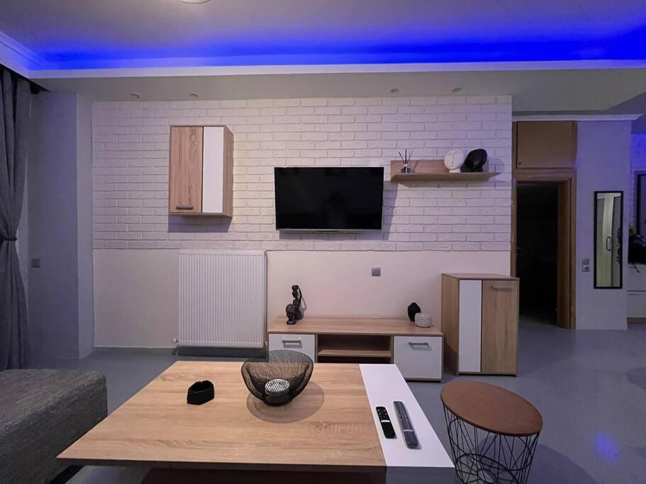 Vip Apt. Pezodromos Kalamarias Thessalonique Extérieur photo
